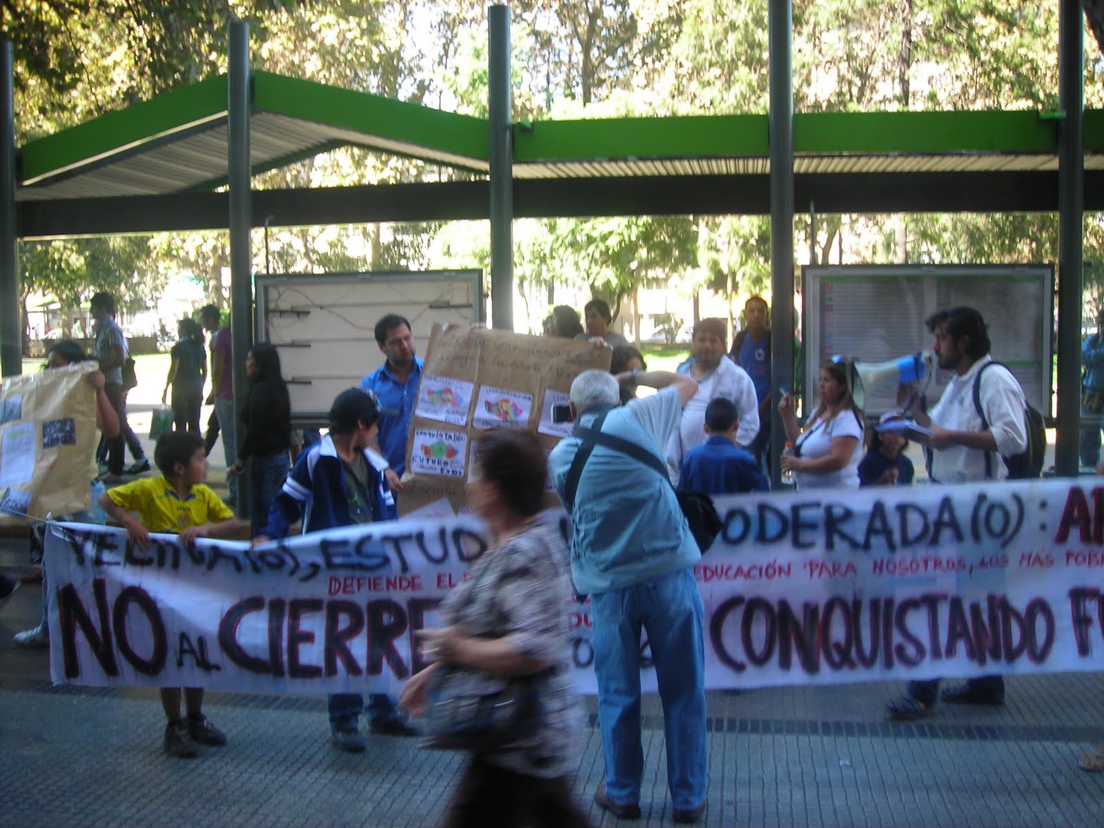 Continúa la toma de la escuela Conquistando Futuro de Lo Espejo