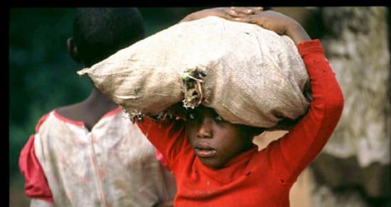 Más de 400 millones de niños en el mundo son esclavos