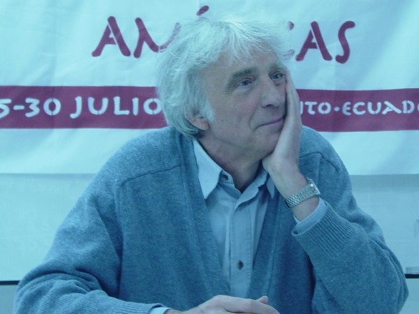 Armand Mattelart: «es fundamental la lucha contra la concentración de los medios»