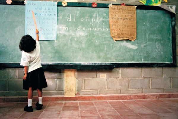 Colegio de Profesores culpa al Estado de la mala calidad docente