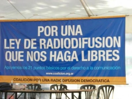 Tecnología y democratización de medios