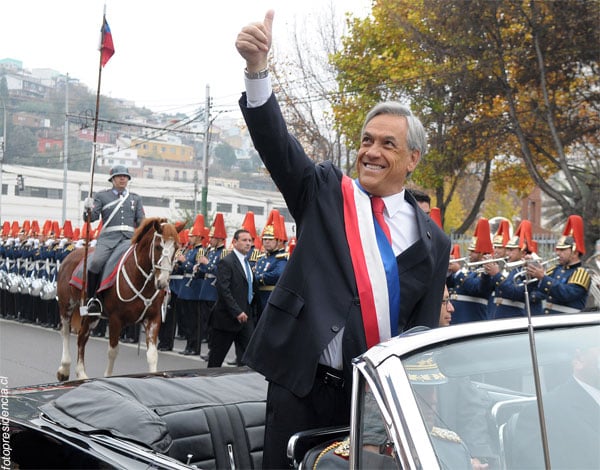Cuenta pública Piñera 2010: Populismo en cadena nacional