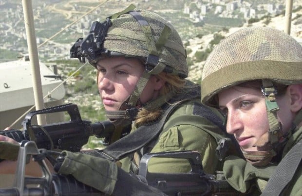 La feminización del Estado: La mujer en el ejército