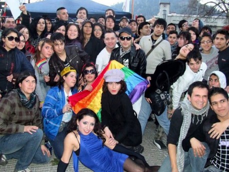5ª Besatón por la No Discriminación en Plaza Italia