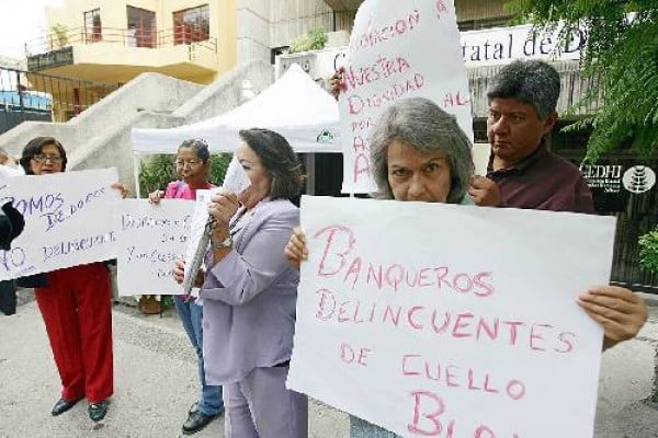 La Banca usurera de cada día: La verdad sobre la industria del crédito y la deuda