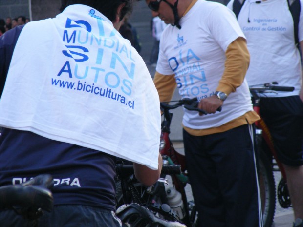 Cientos de bicicletas se concentraron en la Plaza de Armas en la celebración del “Día Mundial sin Autos”