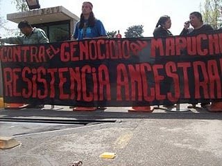 Estudiantes universitarios se movilizan en apoyo de los presos políticos mapuche