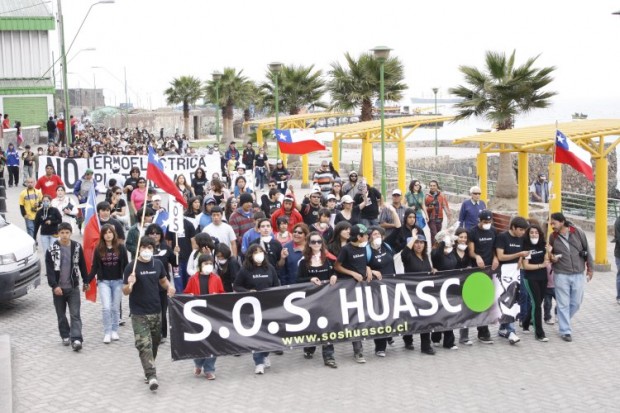 Alta participación en «Marcha por la vida» en Huasco