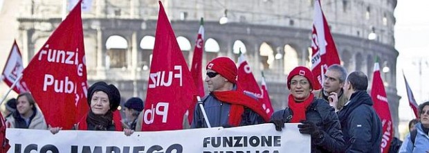 Los trabajadores italianos se manifiestan en Roma y los estudiantes toman la cúpula de la catedral de Florencia