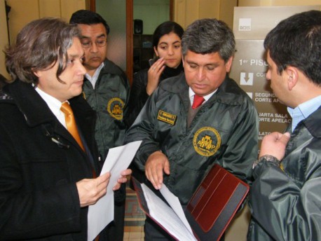 Senador Navarro: “Chile condena a sus presos y gendarmes a pena de muerte encubierta”