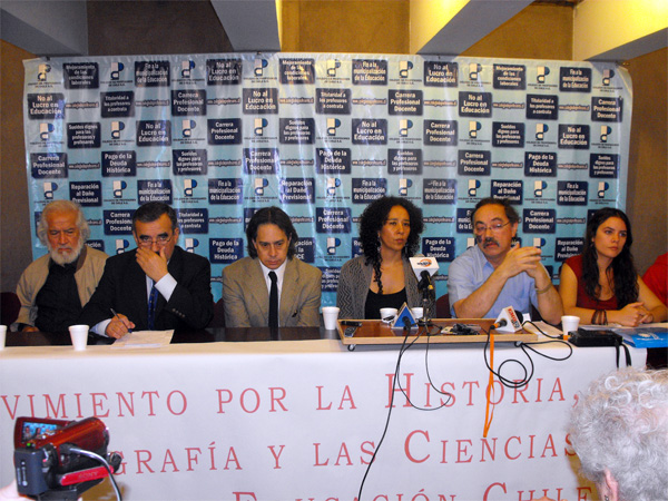 Movimiento por la Historia, la Geografía y las Ciencias Sociales interpela a ministro Lavín