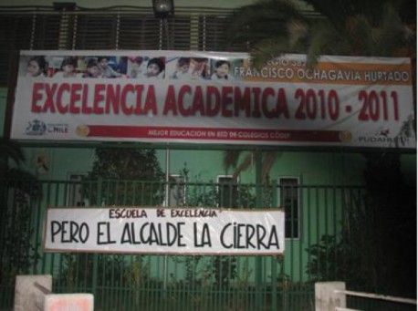 En Pudahuel cierran escuela de excelencia académica