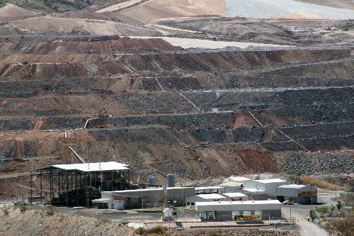 Comuneros y pueblos indígenas rechazan proyecto minero de la Goldcorp en Guerrero