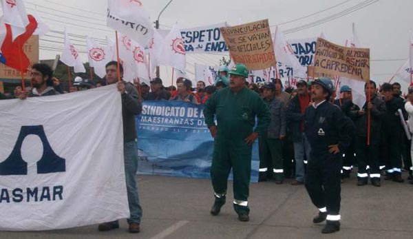 Trabajadores denuncian que Asmar retoma despidos, pero contrata marinos