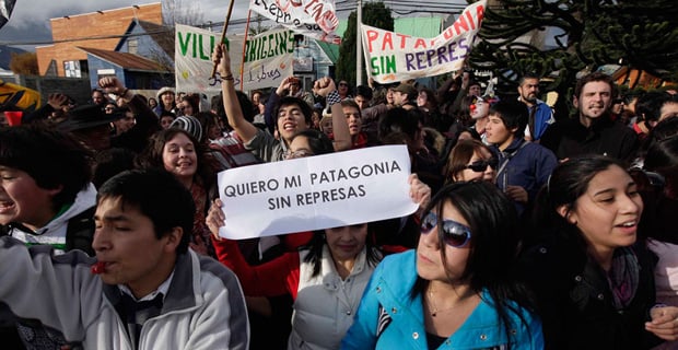 En Valdivia protestan contra Hidroaysén