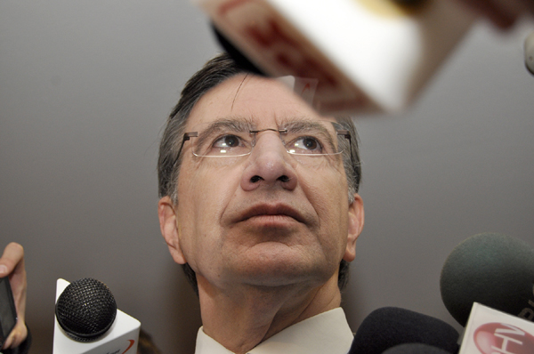 Solicitan a Ministro de Justicia que revele antecedentes financieros de la Universidad del Desarrollo