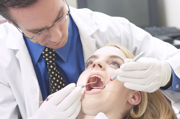 Dentistas denuncian grave crisis en salud bucal y piden reforma estructural