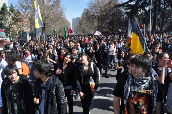 Cerca de 500 mil personas reafirman en las calles de Chile su compromiso por la educación