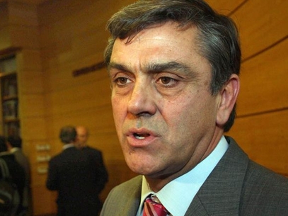 Longueira subestima poder popular: HidroAysén está aprobado «aunque la gente se movilice»