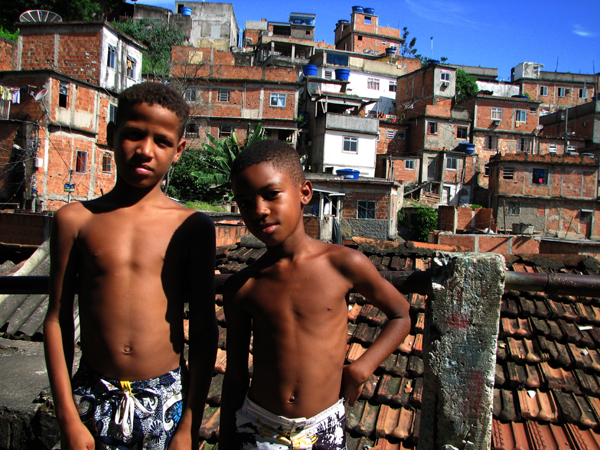 Eduardo Tomazine Teixeira, geógrafo de Río de Janeiro: “Los potenciales insurgentes son los habitantes de las favelas”