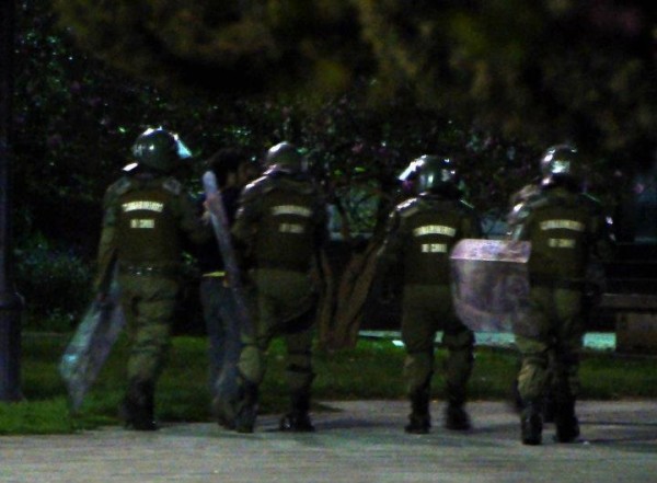 Carabineros detiene y golpea a reportero independiente en Concepción