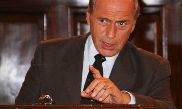 Charla magistral de jurista argentino Eugenio Zaffaroni en Chile