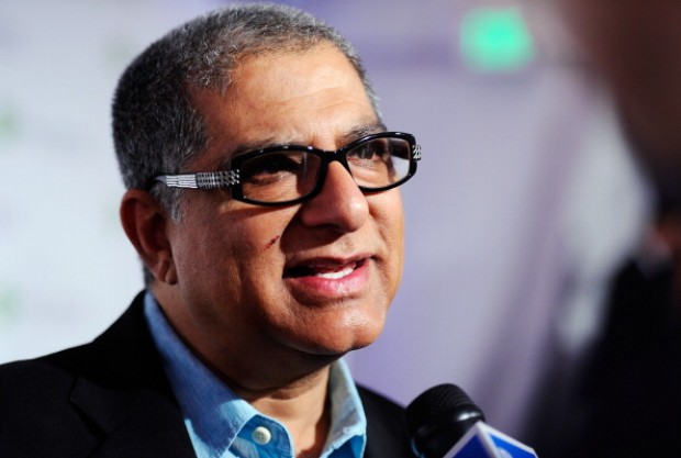 Deepak Chopra: «Las causas más profundas de la inestabilidad mundial se encuentran en el comportamiento egoísta de los países más ricos»