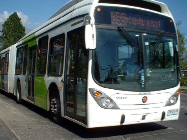 Transantiago: 5 años de un negocio sobre ruedas