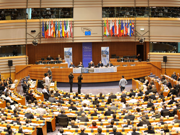 La nueva gobernanza de la Unión Europea a la carta: ¿Y la democracia?