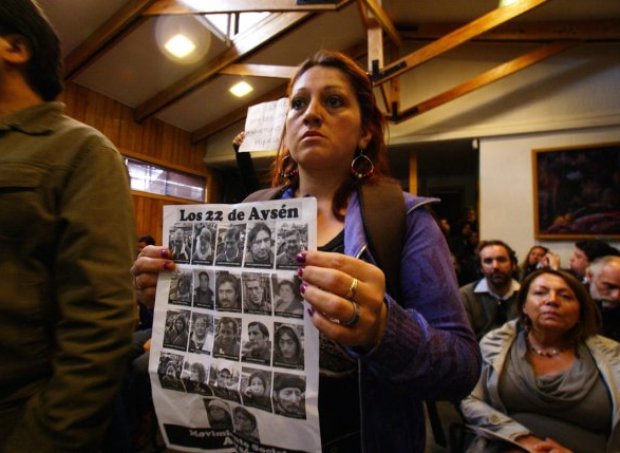 Consejero regional de Aysén responde con golpes a una mujer que lo increpaba