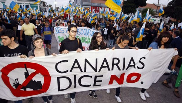 Protestan en España contra sondeos petrolíferos en islas Canarias