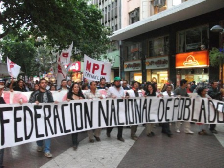 “¡Vecinos, lo hemos logrado!”. La Federación Nacional de Pobladores logra congelamiento de puntajes de la Ficha de Protección Social