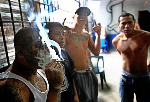 Centroamérica avanza en discusión para despenalizar las drogas