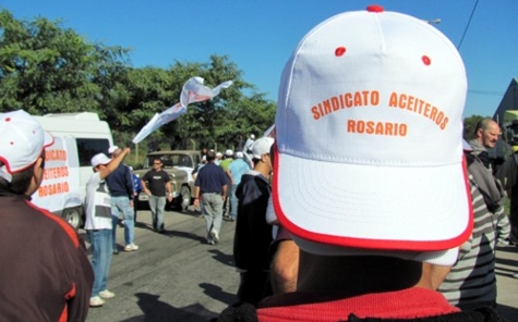 «Si cierran la fábrica, la abrimos nosotros», dicen trabajadores de fábrica de biodiesel en Argentina