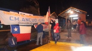 Trabajadores de Cultivos Marinos de Ancud en huelga indefinida