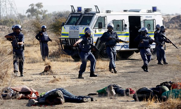 Horror en Sudáfrica: 34 mineros mueren a manos de la policía durante protesta