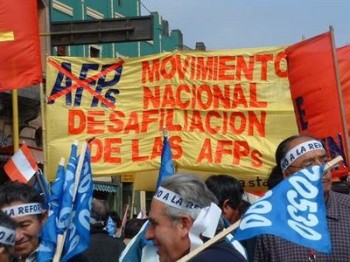 Trabajadores llaman a terminar con las AFPs