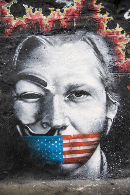 Información desclasificada muestra que EE.UU. sí busca la extradición de Assange