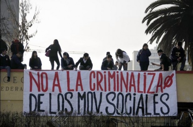 Estudiantes, trabajadores y organizaciones civiles siguen movilizados contra Ley Hinzpeter