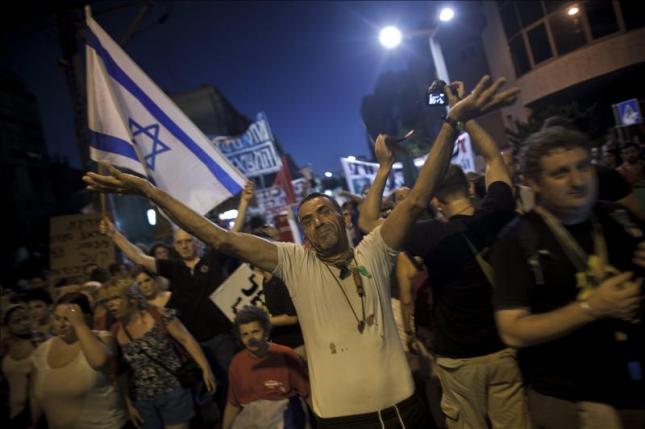 El otro ‘muro’ de los lamentos: Miles de israelíes salen a la calle contra la austeridad