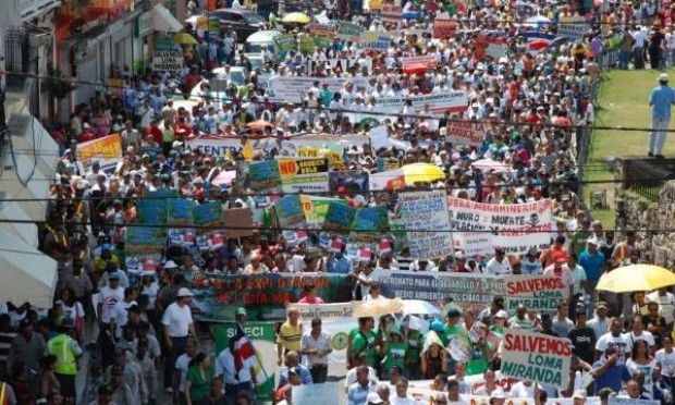República Dominicana: Marcha masiva contra la megaminería y Barrick Gold