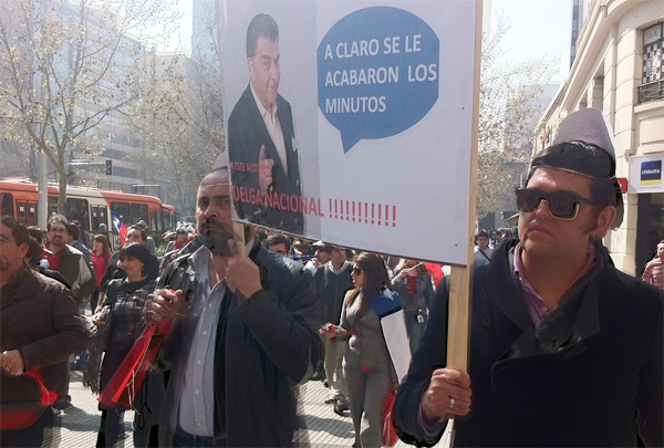 Video de la huelga de los trabajadores de Claro Chile