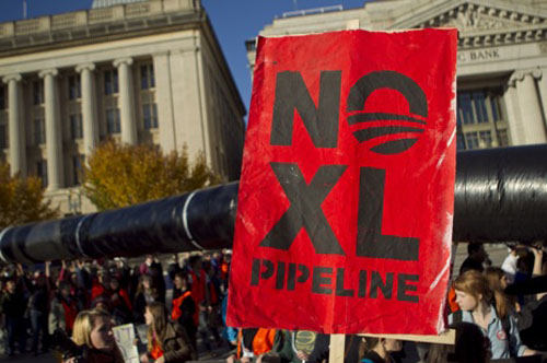 Vecinos y ecologistas bloquean el avance del oleoducto Keystone XL en Texas