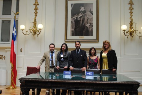 Consumidores afectados por prácticas de chantaje en el sector bancario