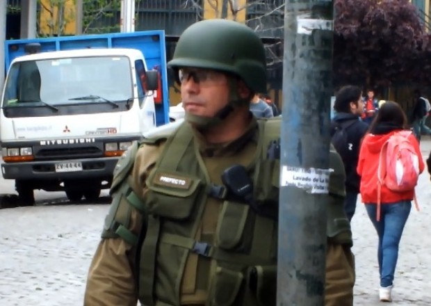 Carabineros de Valparaíso cuestiona públicamente a autoridades civiles