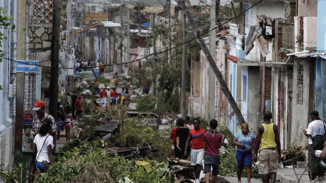 Cubanos comienzan recuperación de huracán Sandy con apoyo internacional