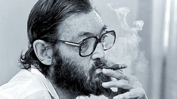 Preguntas póstumas a Julio Cortázar sobre literatura latinoamericana, identidad y exilio