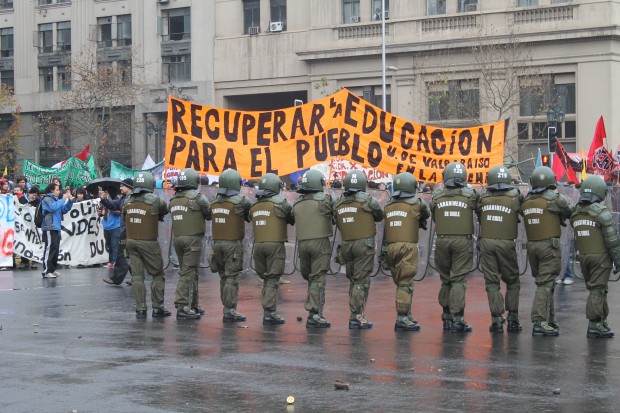 «Chile se moviliza»: Primer programa de TV abierta sobre movimientos sociales en Chile