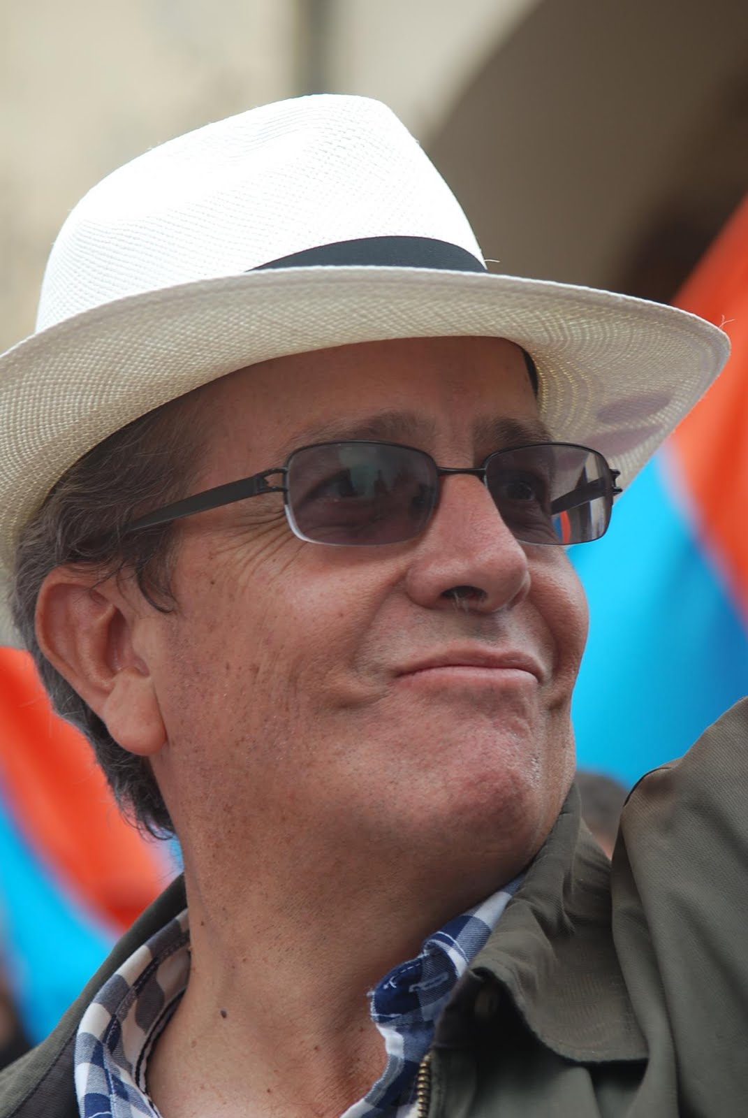 Alberto Acosta, candidato a la elección presidencial de Ecuador: «Hay que superar el modelo extractivista»