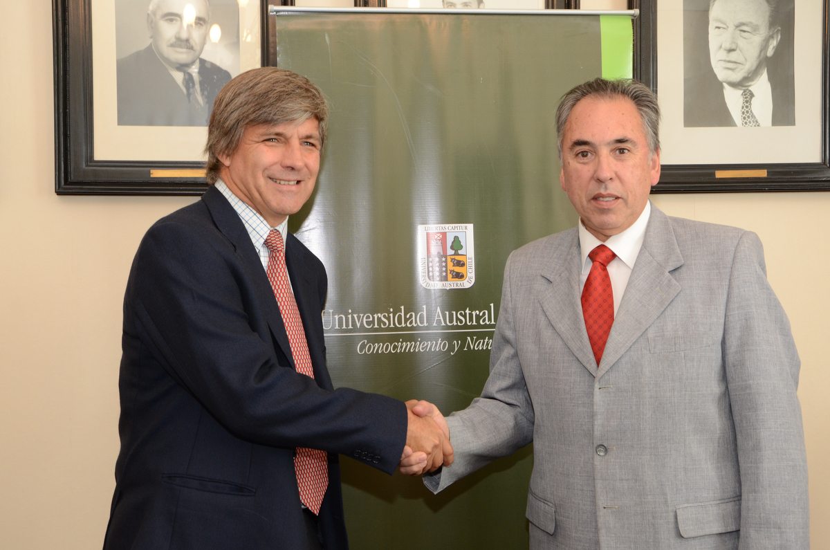 UACh firmó convenio deportivo con Fundación Ganamos Todos